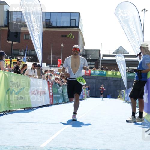 09.08.2026 - GEWOBA Citytriathlon Bremen Yannick Fuchs http://msf.ph/oto/9935833 09.08.2026 14:56:41 Ziel 141, 181 meine-sportfotos.de