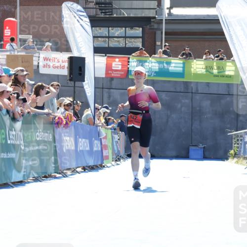 09.08.2026 - GEWOBA Citytriathlon Bremen Yannick Fuchs http://msf.ph/oto/9935842 09.08.2026 14:56:47 Ziel 141, 947 meine-sportfotos.de