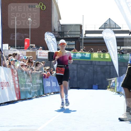 09.08.2026 - GEWOBA Citytriathlon Bremen Yannick Fuchs http://msf.ph/oto/9935843 09.08.2026 14:56:48 Ziel 947 meine-sportfotos.de