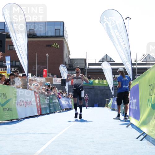 09.08.2026 - GEWOBA Citytriathlon Bremen Yannick Fuchs http://msf.ph/oto/9935854 09.08.2026 14:57:40 Ziel 1006, 1006 meine-sportfotos.de