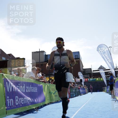 09.08.2026 - GEWOBA Citytriathlon Bremen Yannick Fuchs http://msf.ph/oto/9935864 09.08.2026 14:57:42 Ziel 1006, 1006 meine-sportfotos.de