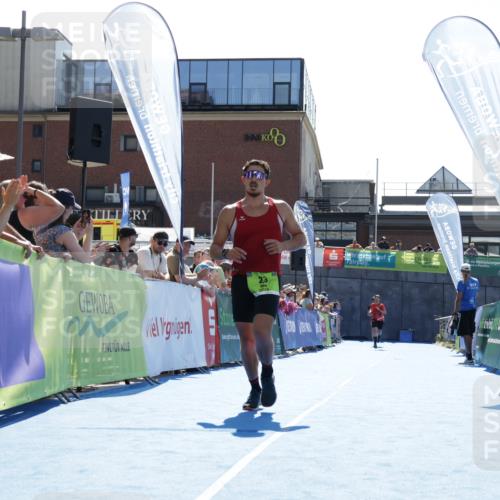 09.08.2026 - GEWOBA Citytriathlon Bremen Yannick Fuchs http://msf.ph/oto/9935919 09.08.2026 14:58:38 Ziel 23 meine-sportfotos.de