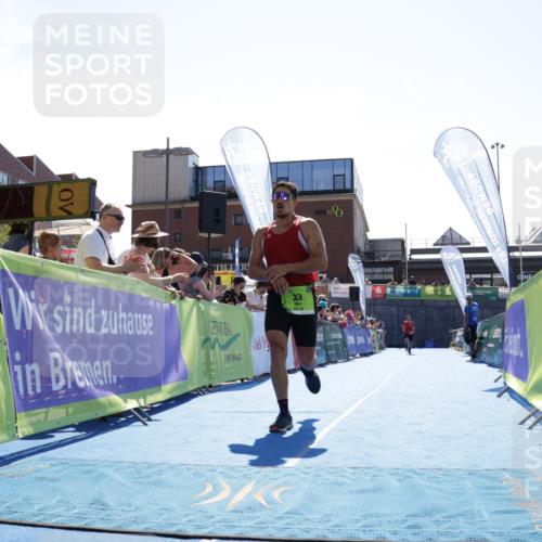 09.08.2026 - GEWOBA Citytriathlon Bremen Yannick Fuchs http://msf.ph/oto/9935920 09.08.2026 14:58:39 Ziel 23 meine-sportfotos.de