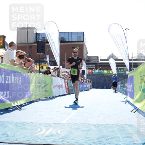 09.08.2026 - GEWOBA Citytriathlon Bremen Yannick Fuchs http://msf.ph/oto/9935942 09.08.2026 14:58:47 Ziel 188, 905 meine-sportfotos.de
