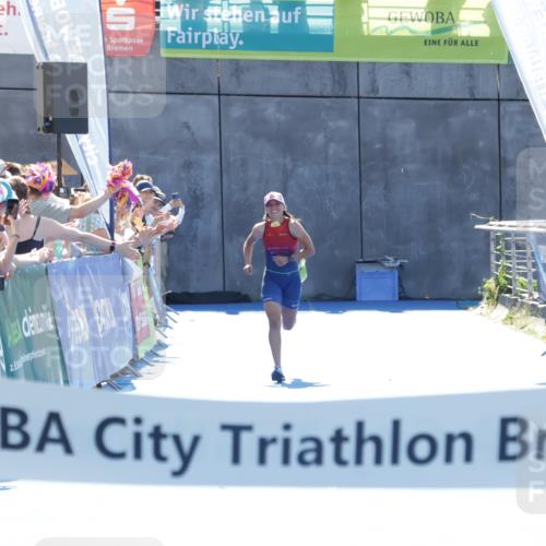 09.08.2026 - GEWOBA Citytriathlon Bremen Yannick Fuchs http://msf.ph/oto/9935970 09.08.2026 14:59:37 Ziel  meine-sportfotos.de