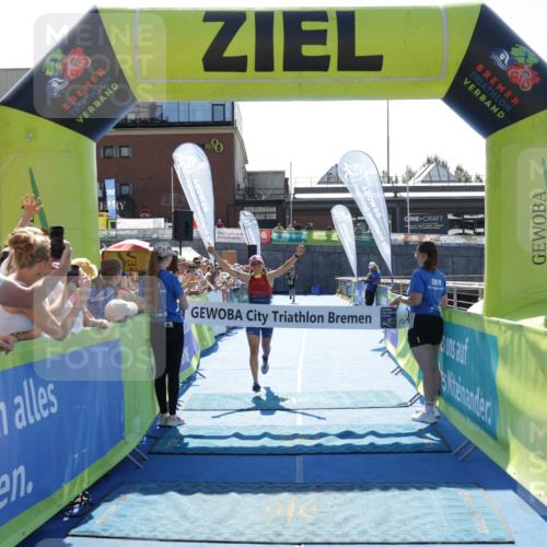 09.08.2026 - GEWOBA Citytriathlon Bremen Yannick Fuchs http://msf.ph/oto/9935988 09.08.2026 14:59:42 Ziel 331 meine-sportfotos.de