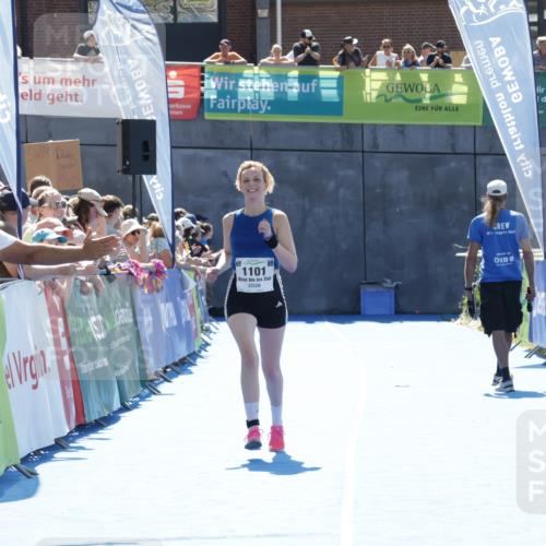 09.08.2026 - GEWOBA Citytriathlon Bremen Yannick Fuchs http://msf.ph/oto/9936022 09.08.2026 15:00:18 Ziel 1101 meine-sportfotos.de