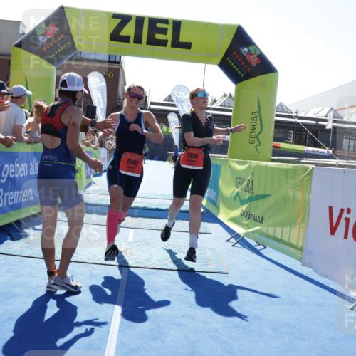 09.08.2026 - GEWOBA Citytriathlon Bremen Yannick Fuchs http://msf.ph/oto/9936076 09.08.2026 15:01:12 Ziel 120, 909, 948 meine-sportfotos.de