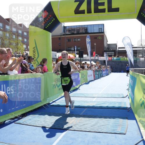 09.08.2026 - GEWOBA Citytriathlon Bremen Yannick Fuchs http://msf.ph/oto/9936126 09.08.2026 15:02:13 Ziel 200, 999 meine-sportfotos.de