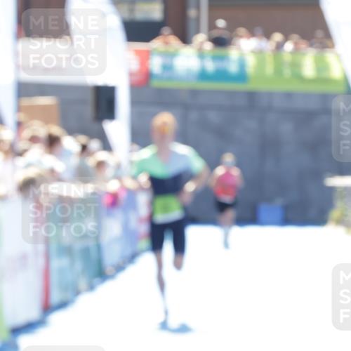 09.08.2026 - GEWOBA Citytriathlon Bremen Yannick Fuchs http://msf.ph/oto/9936163 09.08.2026 15:02:40 Ziel 32, 890, 917 meine-sportfotos.de