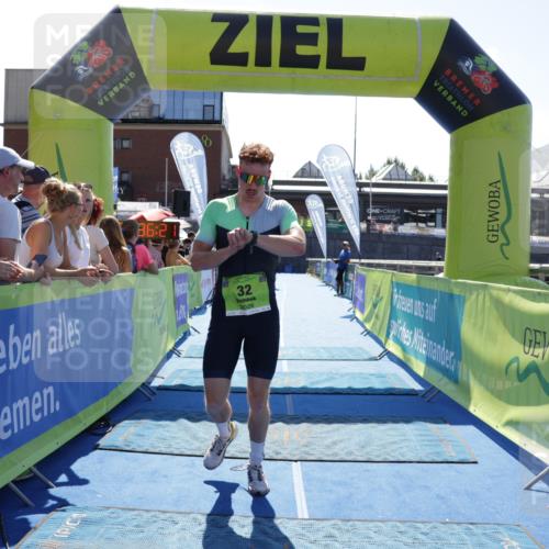 09.08.2026 - GEWOBA Citytriathlon Bremen Yannick Fuchs http://msf.ph/oto/9936173 09.08.2026 15:02:44 Ziel 32 meine-sportfotos.de