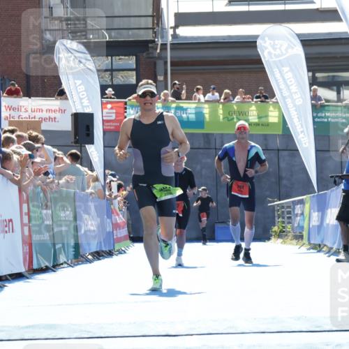 09.08.2026 - GEWOBA Citytriathlon Bremen Yannick Fuchs http://msf.ph/oto/9936192 09.08.2026 15:02:58 Ziel 401, 794, 993 meine-sportfotos.de