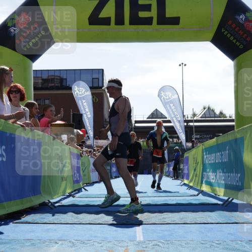 09.08.2026 - GEWOBA Citytriathlon Bremen Yannick Fuchs http://msf.ph/oto/9936200 09.08.2026 15:03:02 Ziel 401, 794, 993 meine-sportfotos.de