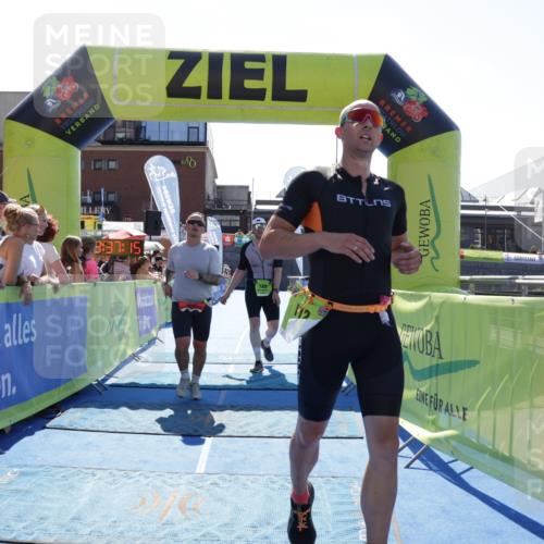 09.08.2026 - GEWOBA Citytriathlon Bremen Yannick Fuchs http://msf.ph/oto/9936259 09.08.2026 15:03:38 Ziel 112, 189, 724 meine-sportfotos.de