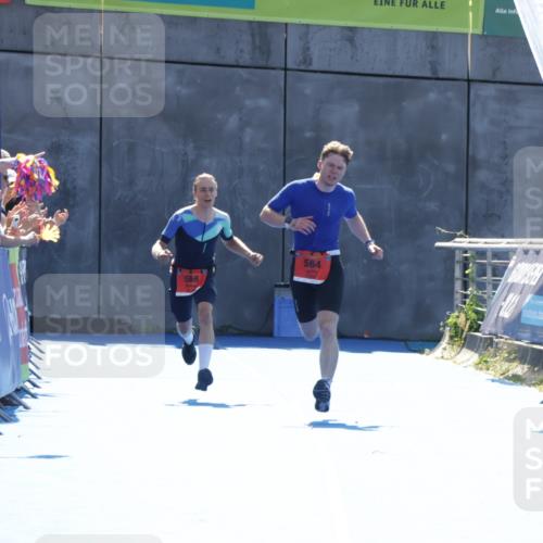 09.08.2026 - GEWOBA Citytriathlon Bremen Yannick Fuchs http://msf.ph/oto/9936267 09.08.2026 15:04:02 Ziel 564 meine-sportfotos.de