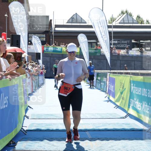 09.08.2026 - GEWOBA Citytriathlon Bremen Yannick Fuchs http://msf.ph/oto/9936310 09.08.2026 15:04:31 Ziel 150, 967 meine-sportfotos.de