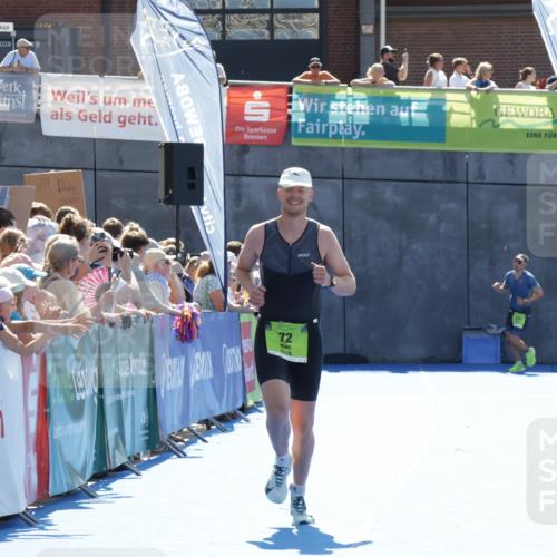 09.08.2026 - GEWOBA Citytriathlon Bremen Yannick Fuchs http://msf.ph/oto/9936325 09.08.2026 15:04:43 Ziel 72 meine-sportfotos.de