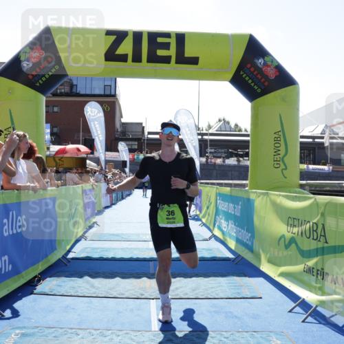 09.08.2026 - GEWOBA Citytriathlon Bremen Yannick Fuchs http://msf.ph/oto/9936391 09.08.2026 15:05:33 Ziel 36 meine-sportfotos.de