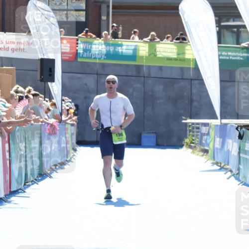 09.08.2026 - GEWOBA Citytriathlon Bremen Yannick Fuchs http://msf.ph/oto/9936395 09.08.2026 15:05:36 Ziel 36, 186 meine-sportfotos.de