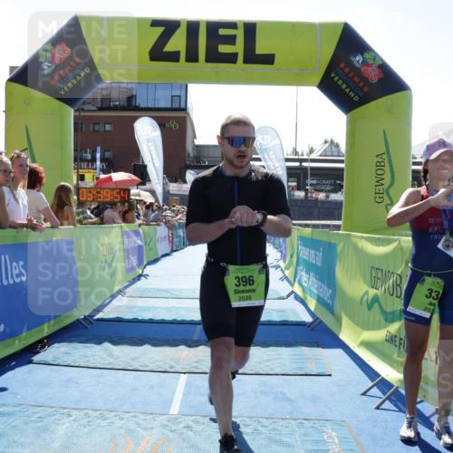 09.08.2026 - GEWOBA Citytriathlon Bremen Yannick Fuchs http://msf.ph/oto/9936446 09.08.2026 15:06:17 Ziel 109, 396 meine-sportfotos.de