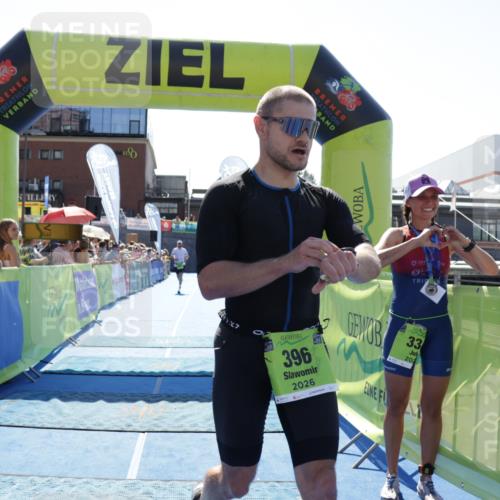 09.08.2026 - GEWOBA Citytriathlon Bremen Yannick Fuchs http://msf.ph/oto/9936448 09.08.2026 15:06:18 Ziel 109, 396 meine-sportfotos.de