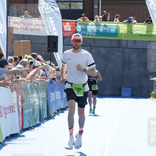 09.08.2026 - GEWOBA Citytriathlon Bremen Yannick Fuchs http://msf.ph/oto/9936450 09.08.2026 15:06:19 Ziel 109, 396 meine-sportfotos.de