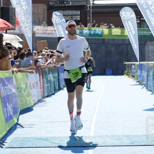 09.08.2026 - GEWOBA Citytriathlon Bremen Yannick Fuchs http://msf.ph/oto/9936452 09.08.2026 15:06:20 Ziel 109, 396 meine-sportfotos.de