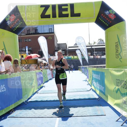 09.08.2026 - GEWOBA Citytriathlon Bremen Yannick Fuchs http://msf.ph/oto/9936463 09.08.2026 15:06:27 Ziel 350, 353 meine-sportfotos.de