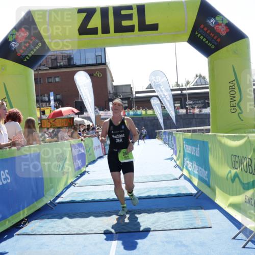 09.08.2026 - GEWOBA Citytriathlon Bremen Yannick Fuchs http://msf.ph/oto/9936464 09.08.2026 15:06:27 Ziel 350, 353 meine-sportfotos.de