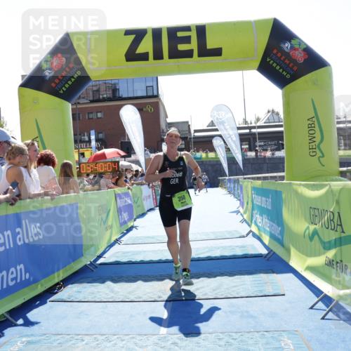 09.08.2026 - GEWOBA Citytriathlon Bremen Yannick Fuchs http://msf.ph/oto/9936465 09.08.2026 15:06:27 Ziel 350, 353 meine-sportfotos.de