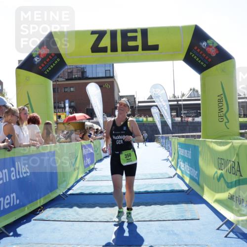 09.08.2026 - GEWOBA Citytriathlon Bremen Yannick Fuchs http://msf.ph/oto/9936467 09.08.2026 15:06:27 Ziel 350, 353 meine-sportfotos.de