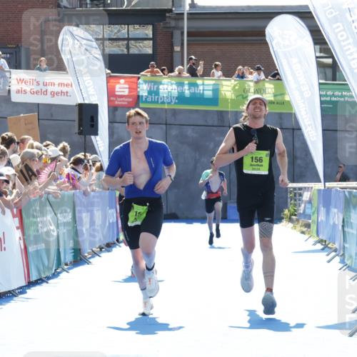 09.08.2026 - GEWOBA Citytriathlon Bremen Yannick Fuchs http://msf.ph/oto/9936503 09.08.2026 15:06:42 Ziel 15, 81, 156 meine-sportfotos.de