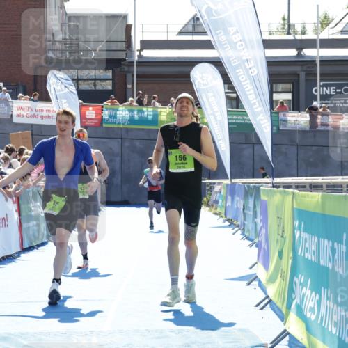 09.08.2026 - GEWOBA Citytriathlon Bremen Yannick Fuchs http://msf.ph/oto/9936504 09.08.2026 15:06:43 Ziel 15, 81, 100, 156 meine-sportfotos.de
