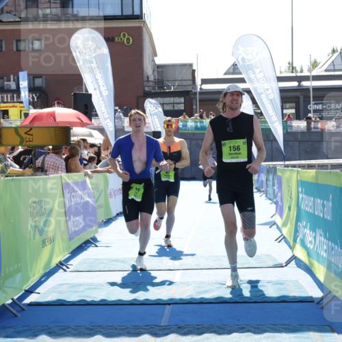 09.08.2026 - GEWOBA Citytriathlon Bremen Yannick Fuchs http://msf.ph/oto/9936506 09.08.2026 15:06:44 Ziel 15, 81, 100, 156 meine-sportfotos.de