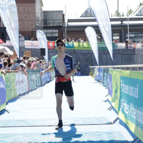 09.08.2026 - GEWOBA Citytriathlon Bremen Yannick Fuchs http://msf.ph/oto/9936518 09.08.2026 15:06:48 Ziel 13, 15, 50, 81, 100, 156 meine-sportfotos.de
