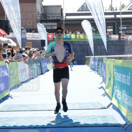 09.08.2026 - GEWOBA Citytriathlon Bremen Yannick Fuchs http://msf.ph/oto/9936519 09.08.2026 15:06:48 Ziel 13, 15, 50, 81, 100, 156 meine-sportfotos.de