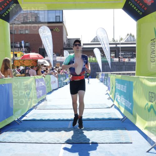 09.08.2026 - GEWOBA Citytriathlon Bremen Yannick Fuchs http://msf.ph/oto/9936521 09.08.2026 15:06:49 Ziel 13, 15, 50, 81, 100, 156 meine-sportfotos.de