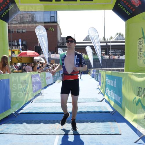 09.08.2026 - GEWOBA Citytriathlon Bremen Yannick Fuchs http://msf.ph/oto/9936523 09.08.2026 15:06:49 Ziel 13, 15, 50, 81, 100, 156 meine-sportfotos.de