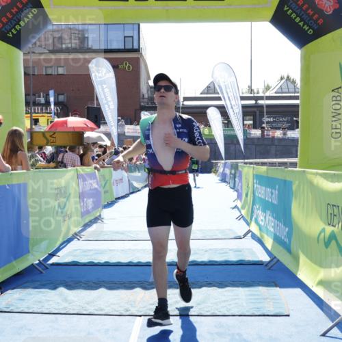 09.08.2026 - GEWOBA Citytriathlon Bremen Yannick Fuchs http://msf.ph/oto/9936524 09.08.2026 15:06:50 Ziel 13, 50, 81, 100 meine-sportfotos.de