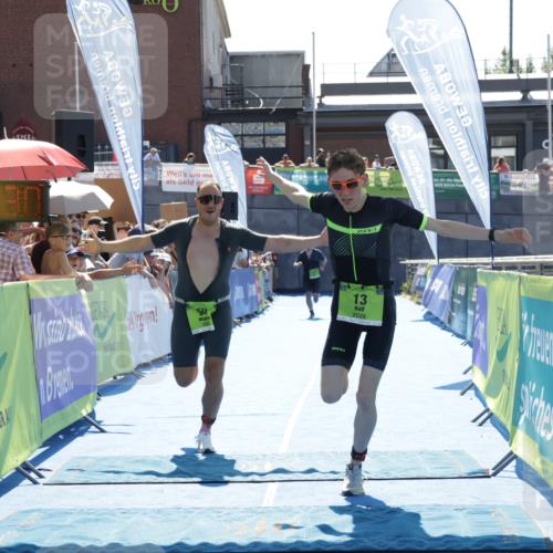 09.08.2026 - GEWOBA Citytriathlon Bremen Yannick Fuchs http://msf.ph/oto/9936526 09.08.2026 15:06:53 Ziel 13, 50, 100, 177 meine-sportfotos.de