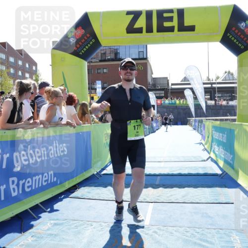 09.08.2026 - GEWOBA Citytriathlon Bremen Yannick Fuchs http://msf.ph/oto/9936547 09.08.2026 15:07:00 Ziel 71, 177 meine-sportfotos.de