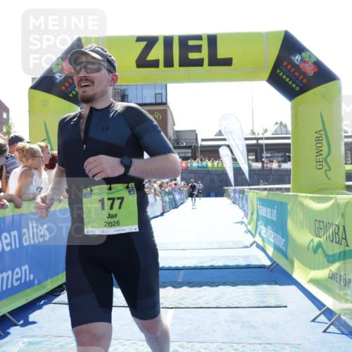 09.08.2026 - GEWOBA Citytriathlon Bremen Yannick Fuchs http://msf.ph/oto/9936550 09.08.2026 15:07:00 Ziel 71, 177 meine-sportfotos.de