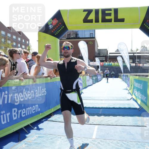 09.08.2026 - GEWOBA Citytriathlon Bremen Yannick Fuchs http://msf.ph/oto/9936560 09.08.2026 15:07:05 Ziel 71, 117 meine-sportfotos.de