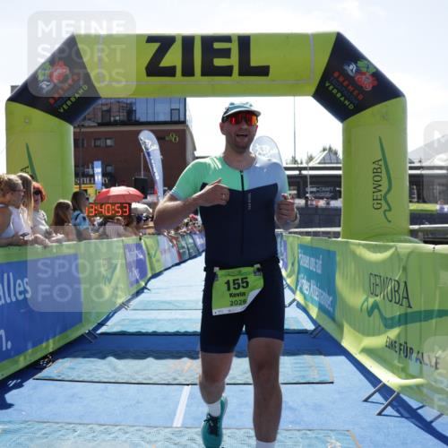 09.08.2026 - GEWOBA Citytriathlon Bremen Yannick Fuchs http://msf.ph/oto/9936581 09.08.2026 15:07:16 Ziel 114, 155, 420 meine-sportfotos.de