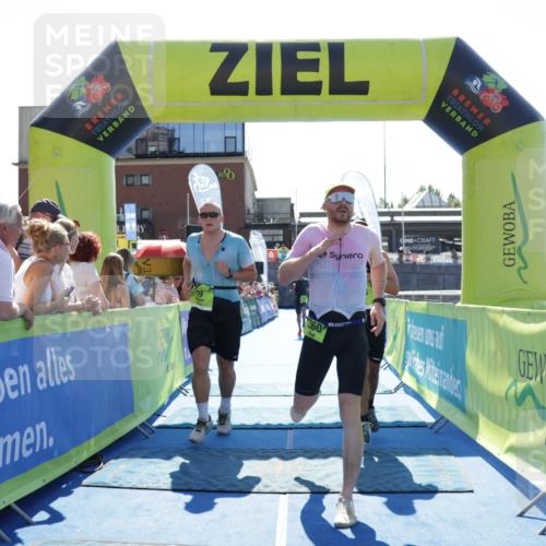 09.08.2026 - GEWOBA Citytriathlon Bremen Yannick Fuchs http://msf.ph/oto/9936607 09.08.2026 15:07:33 Ziel 29, 76, 168, 360 meine-sportfotos.de