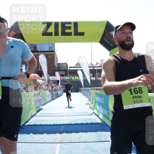 09.08.2026 - GEWOBA Citytriathlon Bremen Yannick Fuchs http://msf.ph/oto/9936613 09.08.2026 15:07:35 Ziel 29, 76, 168, 360 meine-sportfotos.de