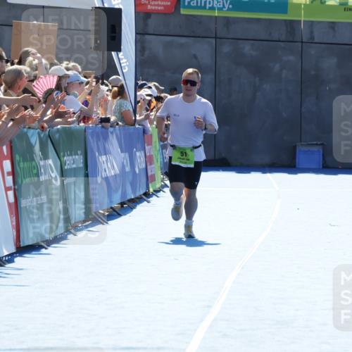 09.08.2026 - GEWOBA Citytriathlon Bremen Yannick Fuchs http://msf.ph/oto/9936643 09.08.2026 15:07:57 Ziel 51 meine-sportfotos.de