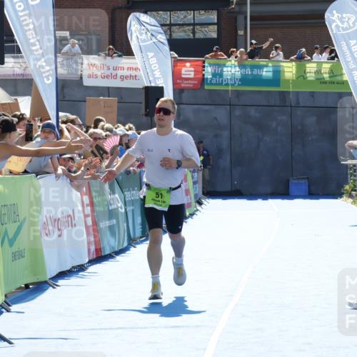 09.08.2026 - GEWOBA Citytriathlon Bremen Yannick Fuchs http://msf.ph/oto/9936644 09.08.2026 15:07:59 Ziel 51 meine-sportfotos.de