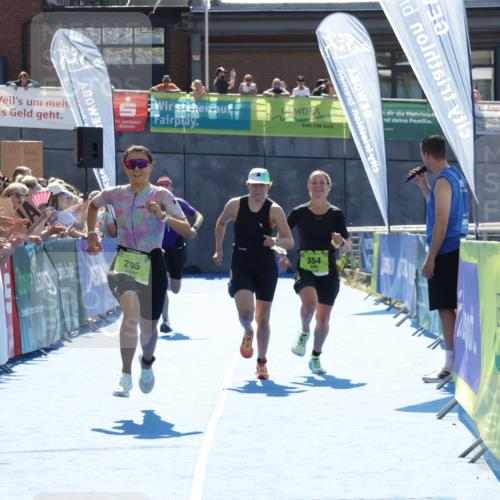 09.08.2026 - GEWOBA Citytriathlon Bremen Yannick Fuchs http://msf.ph/oto/9936663 09.08.2026 15:08:12 Ziel 128, 295, 304, 354 meine-sportfotos.de