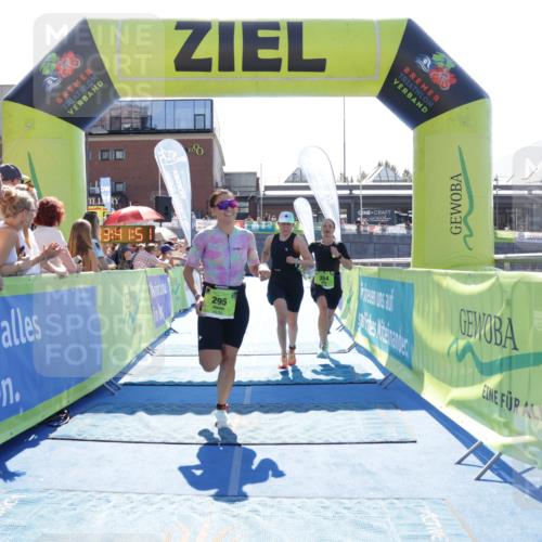 09.08.2026 - GEWOBA Citytriathlon Bremen Yannick Fuchs http://msf.ph/oto/9936668 09.08.2026 15:08:14 Ziel 128, 295, 304, 354 meine-sportfotos.de